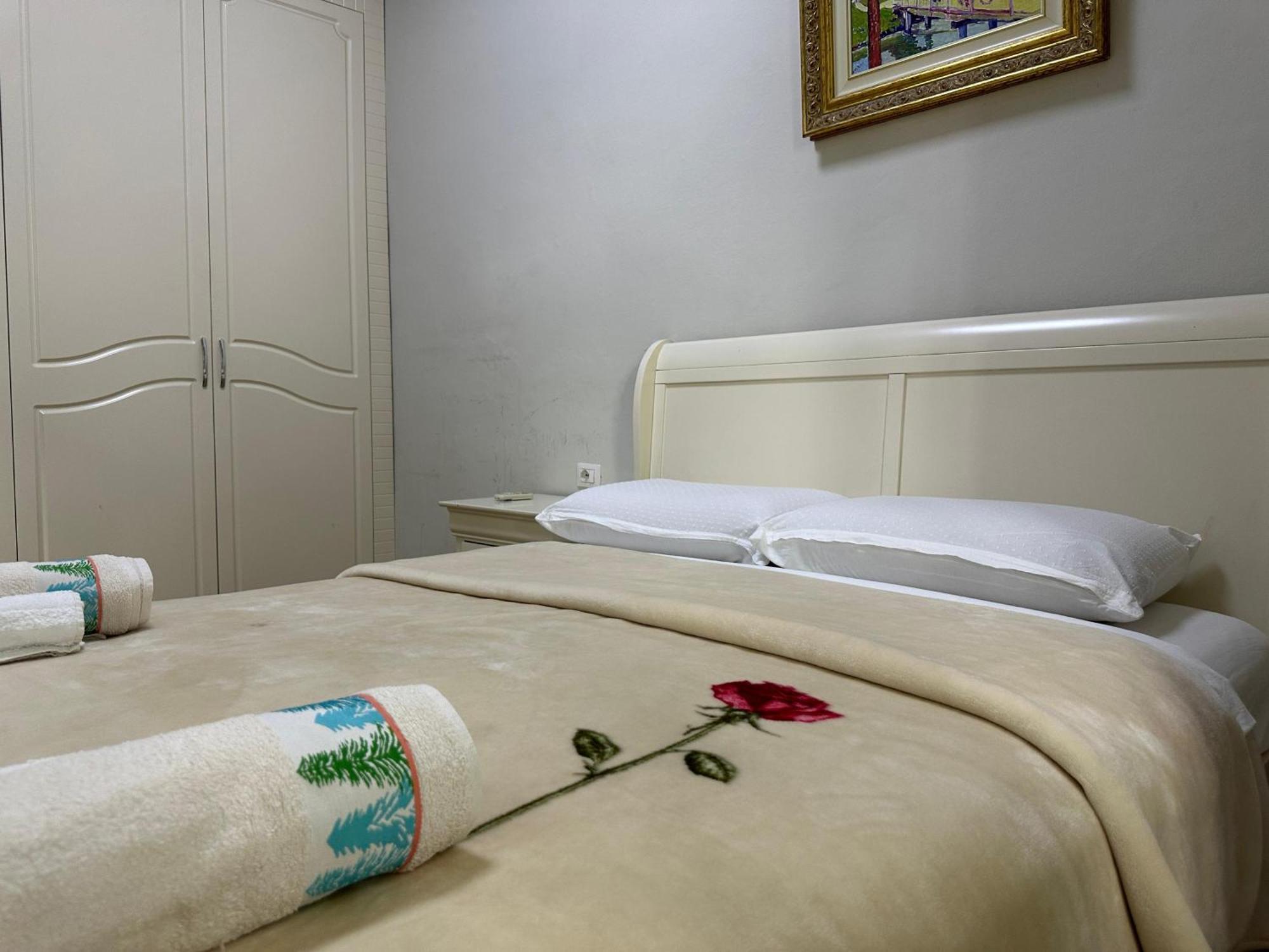 Kelly'S Cozy Hideaway - Central Tirana Exteriér fotografie